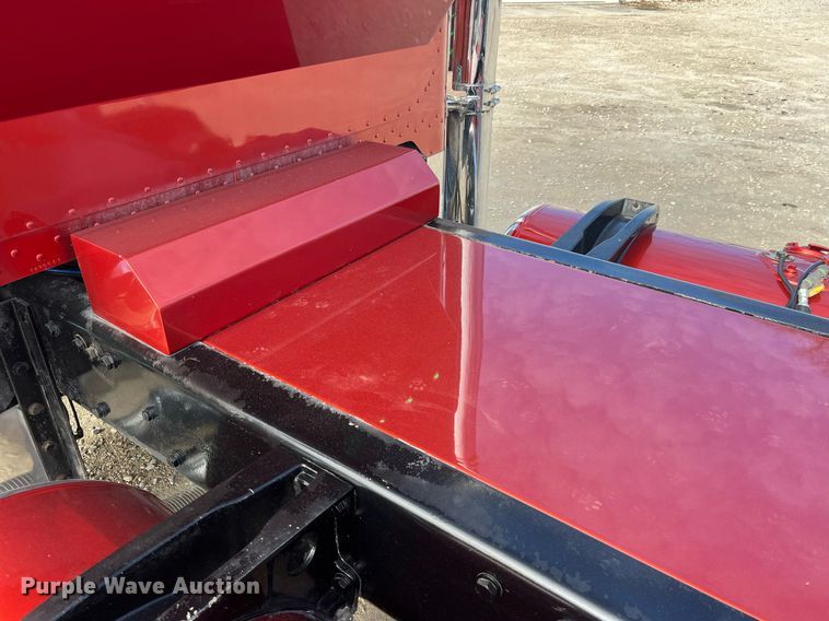 image for item DP2169 1990 Peterbilt 379  semi truck