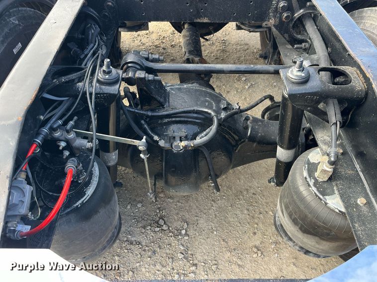 image for item DP2169 1990 Peterbilt 379  semi truck