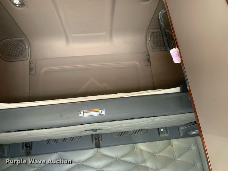 image for item DP8761 2015 Freightliner Cascadia  semi truck