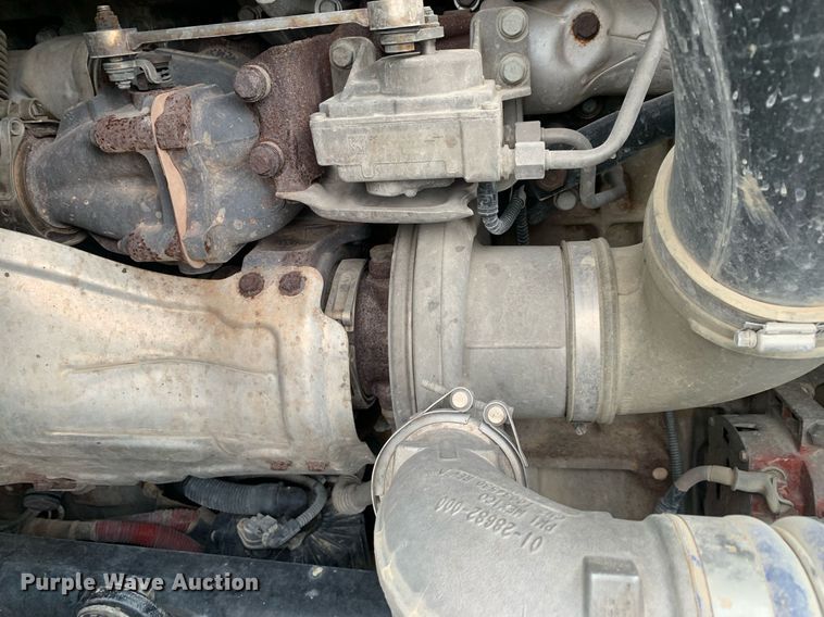 image for item DP8761 2015 Freightliner Cascadia  semi truck