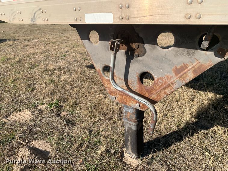 image for item DP8767 2011 Utility VS2DX  dry van trailer