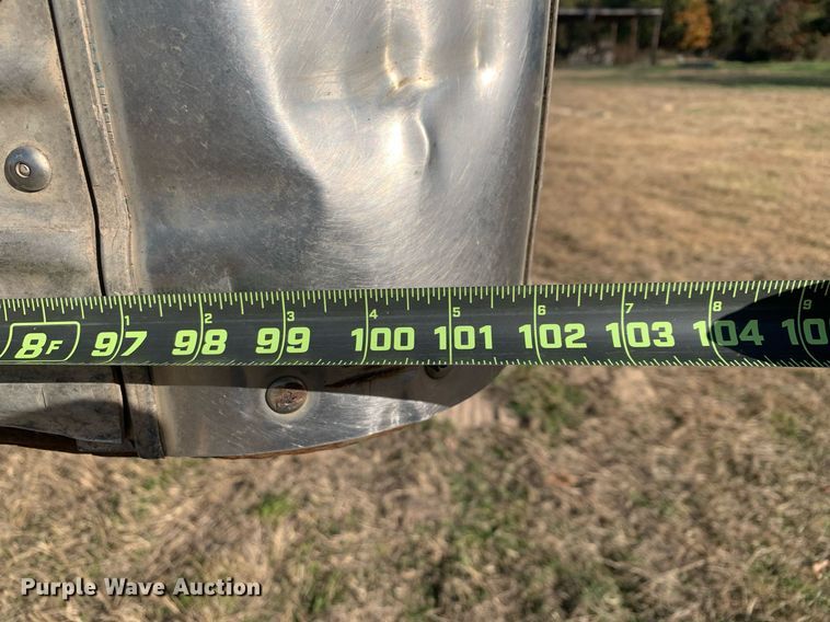 image for item DP8767 2011 Utility VS2DX  dry van trailer