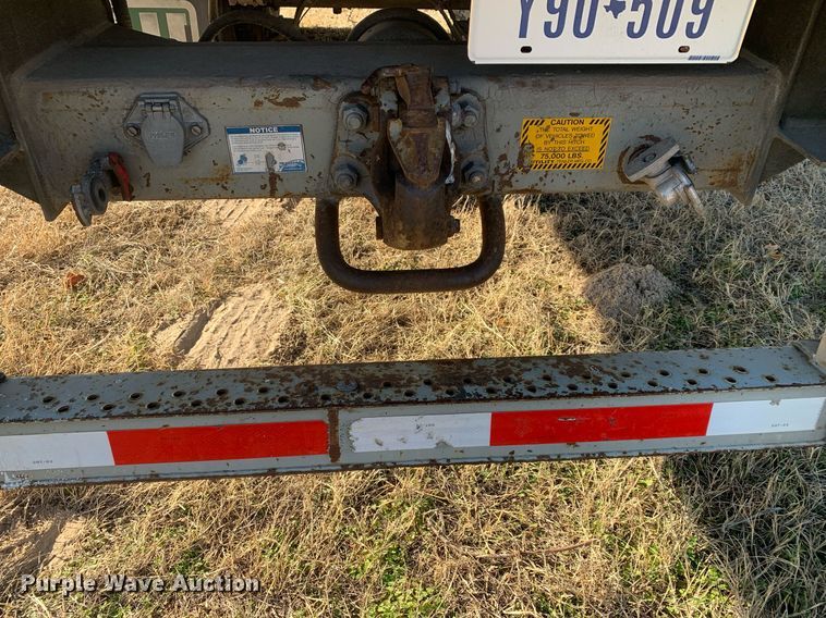 image for item DP8767 2011 Utility VS2DX  dry van trailer