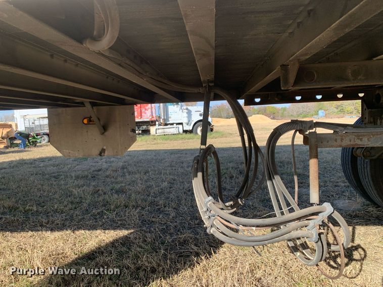 image for item DP8767 2011 Utility VS2DX  dry van trailer