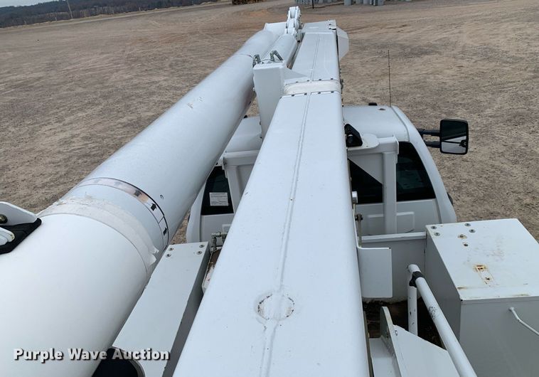 image for item DP8774 2019 Chevrolet Silverado 6500HD  bucket truck