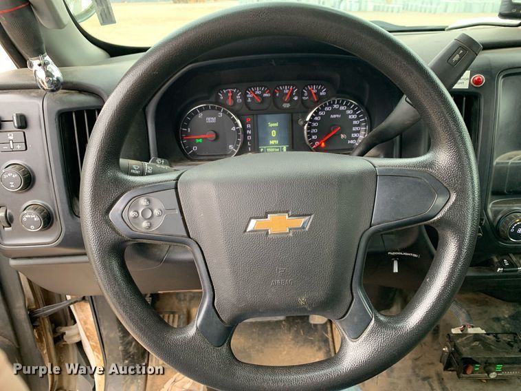 image for item DP8774 2019 Chevrolet Silverado 6500HD  bucket truck