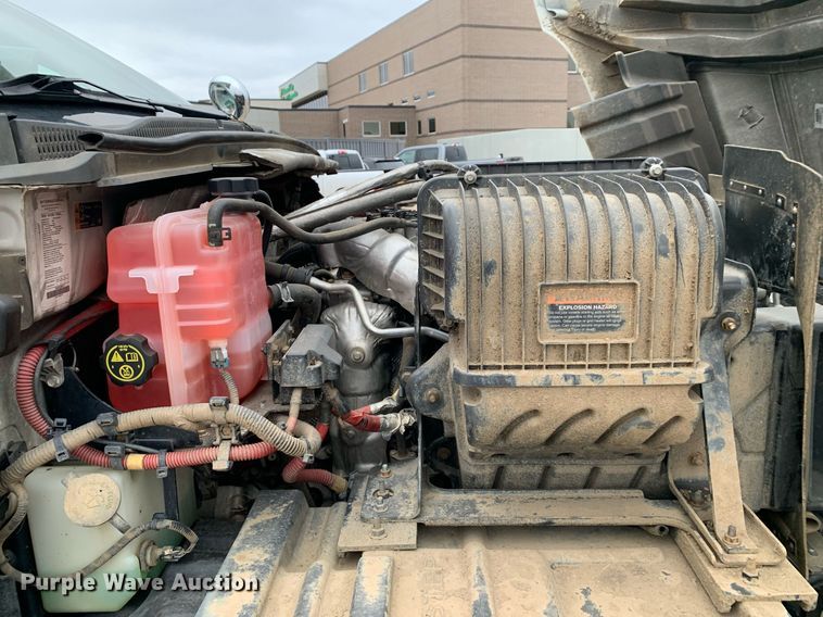 image for item DP8774 2019 Chevrolet Silverado 6500HD  bucket truck