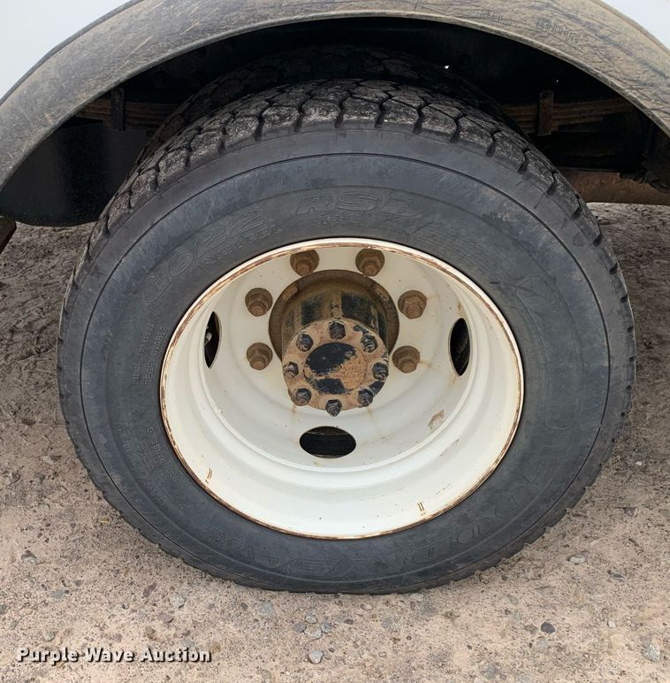 image for item DP8774 2019 Chevrolet Silverado 6500HD  bucket truck