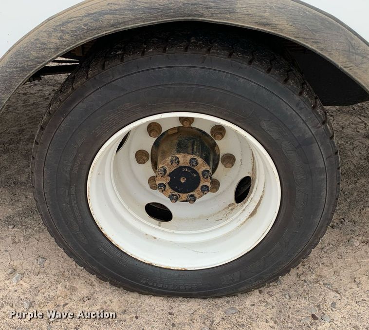 image for item DP8774 2019 Chevrolet Silverado 6500HD  bucket truck