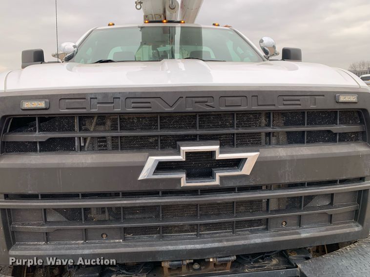 image for item DP8774 2019 Chevrolet Silverado 6500HD  bucket truck