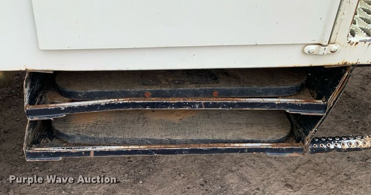 image for item DP8775 2011 International WorkStar 7400  digger derrick truck