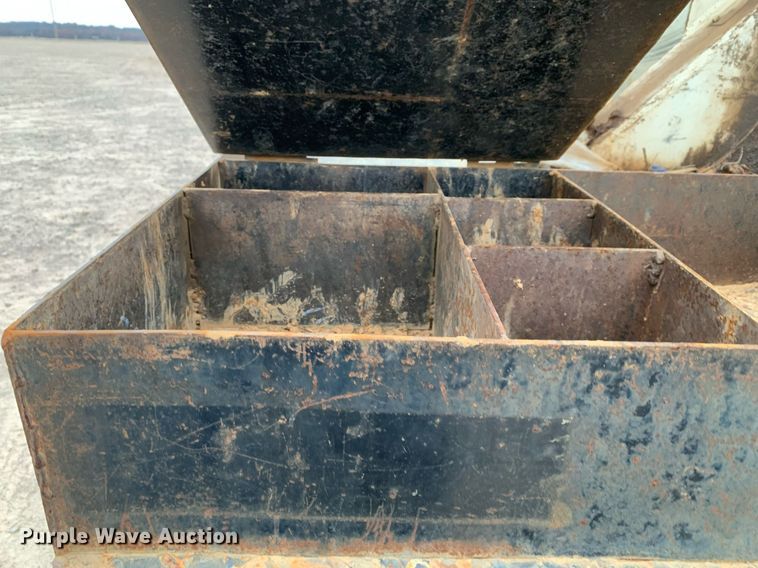 image for item DP8775 2011 International WorkStar 7400  digger derrick truck