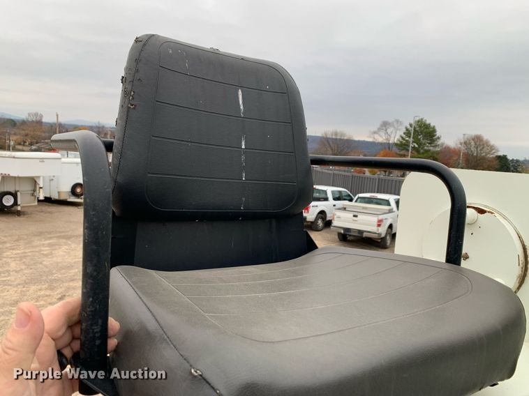 image for item DP8775 2011 International WorkStar 7400  digger derrick truck