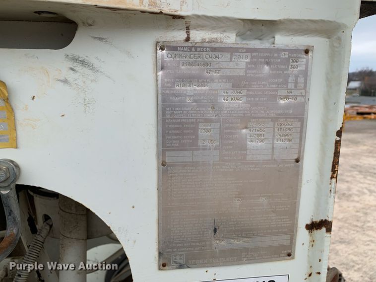 image for item DP8775 2011 International WorkStar 7400  digger derrick truck