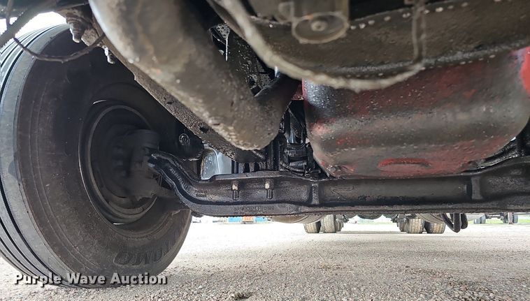 image for item DQ0094 2015 Peterbilt 579  semi truck