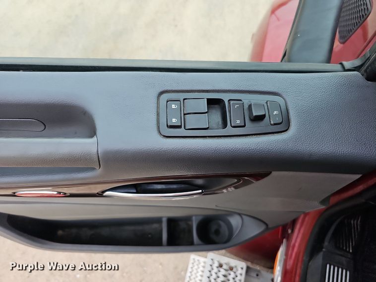 image for item DQ0094 2015 Peterbilt 579  semi truck