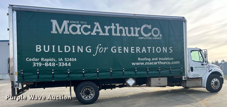 image for item DQ1069 2018 Freightliner SD114  box truck