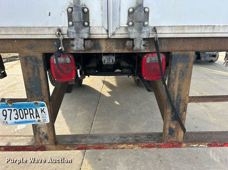 image for item DQ1069 2018 Freightliner SD114  box truck