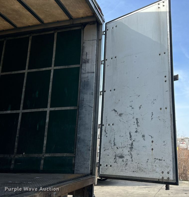 image for item DQ1069 2018 Freightliner SD114  box truck