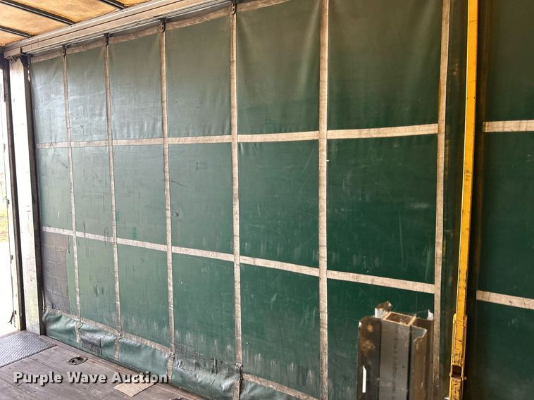 image for item DQ1069 2018 Freightliner SD114  box truck