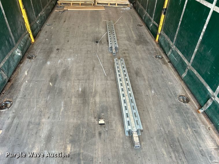 image for item DQ1069 2018 Freightliner SD114  box truck