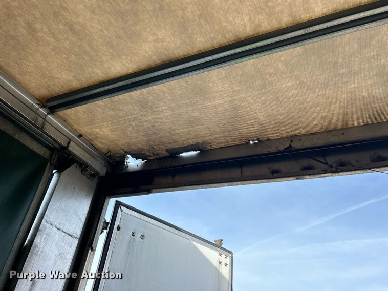 image for item DQ1069 2018 Freightliner SD114  box truck