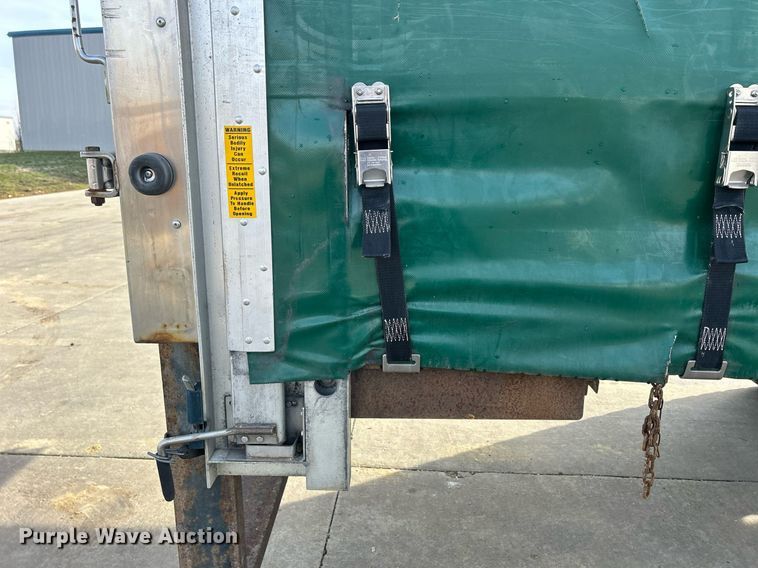 image for item DQ1069 2018 Freightliner SD114  box truck