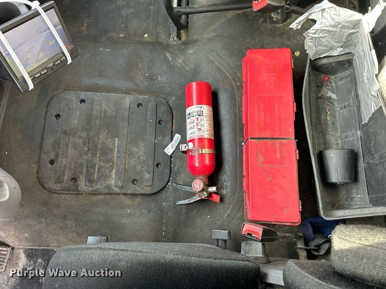 image for item DQ1069 2018 Freightliner SD114  box truck