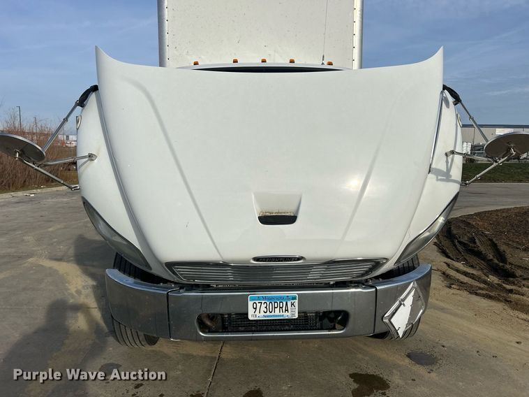 image for item DQ1069 2018 Freightliner SD114  box truck