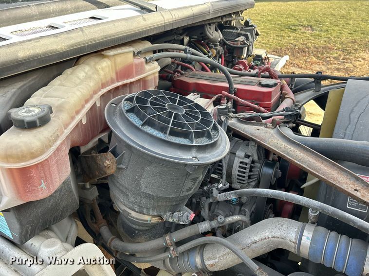 image for item DQ1069 2018 Freightliner SD114  box truck