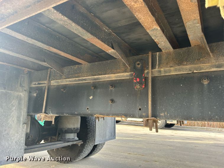 image for item DQ1069 2018 Freightliner SD114  box truck