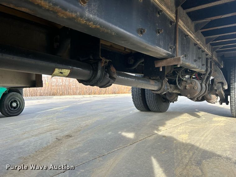 image for item DQ1069 2018 Freightliner SD114  box truck