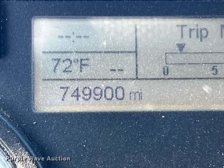 image for item DQ2321 2016 Freightliner Cascadia  semi truck