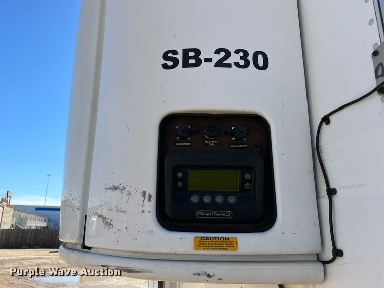 image for item DQ2322 2015 Utility 3000R  refrigerated van trailer