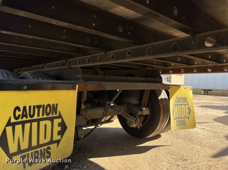 image for item DQ2322 2015 Utility 3000R  refrigerated van trailer