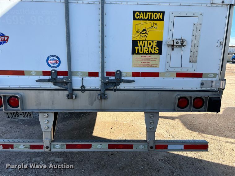 image for item DQ2322 2015 Utility 3000R  refrigerated van trailer