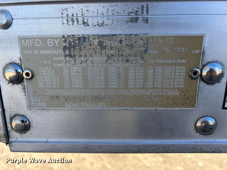 image for item DQ2322 2015 Utility 3000R  refrigerated van trailer