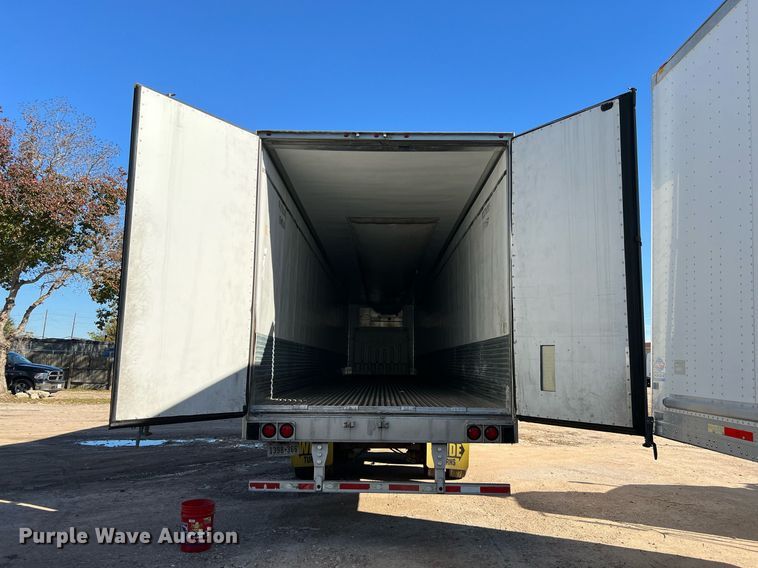 image for item DQ2322 2015 Utility 3000R  refrigerated van trailer