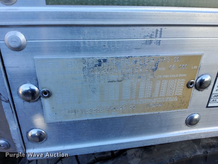 image for item DQ2322 2015 Utility 3000R  refrigerated van trailer