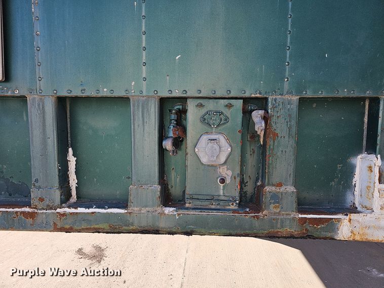 image for item DQ8513 1976 Kentucky Trailers FVCC  dry van trailer