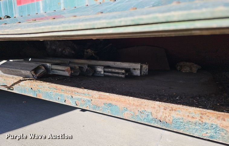 image for item DQ8513 1976 Kentucky Trailers FVCC  dry van trailer