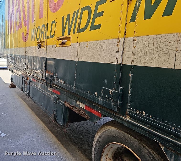 image for item DQ8513 1976 Kentucky Trailers FVCC  dry van trailer