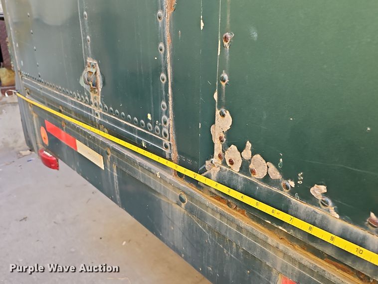 image for item DQ8513 1976 Kentucky Trailers FVCC  dry van trailer