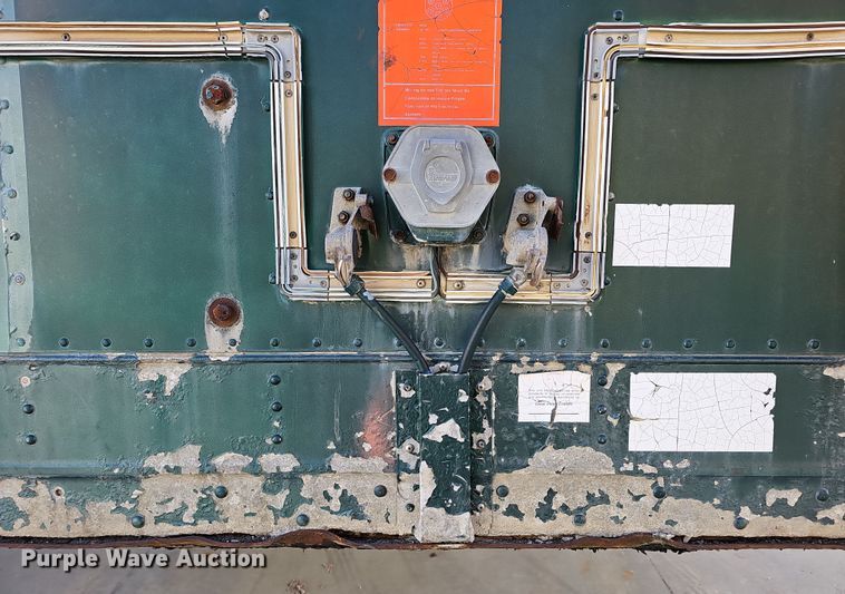 image for item DQ8514 1986 Great Dane Trailers 7730 TDAR1-F  dry van trailer