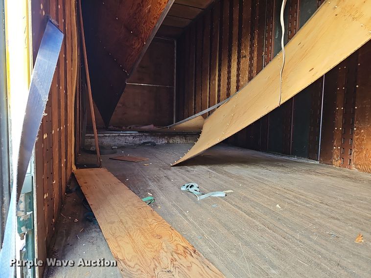 image for item DQ8514 1986 Great Dane Trailers 7730 TDAR1-F  dry van trailer