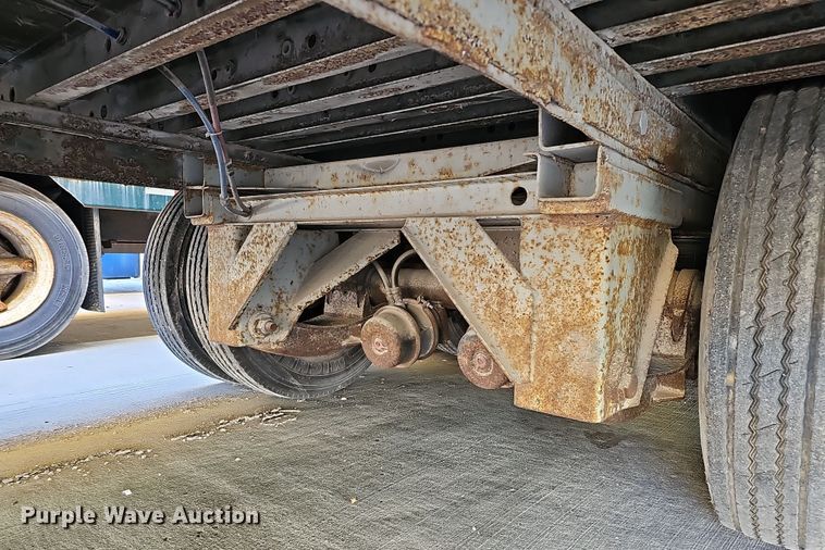 image for item DQ8514 1986 Great Dane Trailers 7730 TDAR1-F  dry van trailer