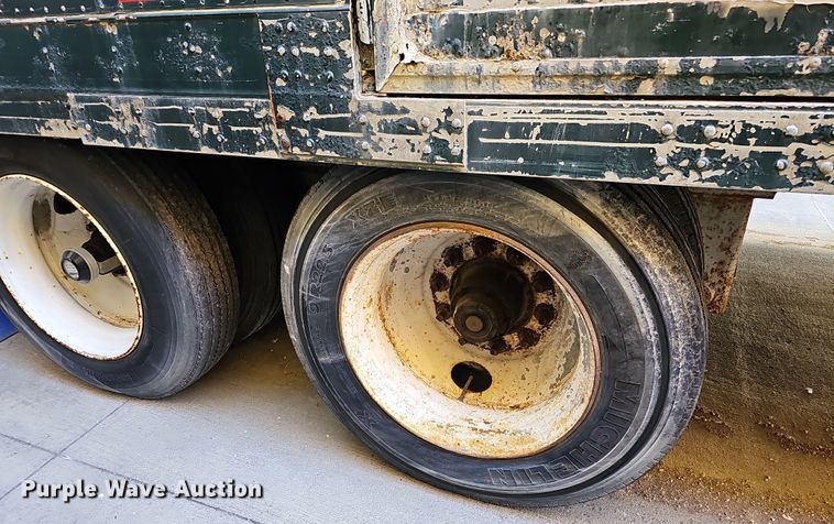 image for item DQ8514 1986 Great Dane Trailers 7730 TDAR1-F  dry van trailer