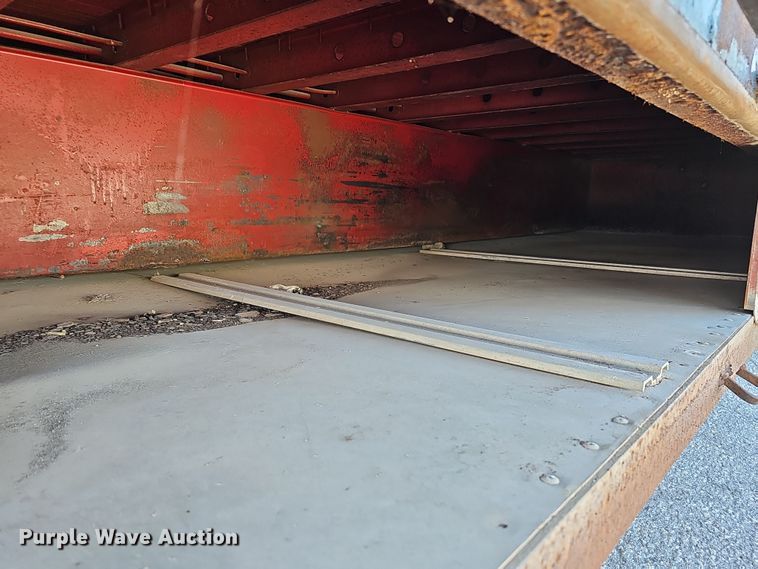 image for item DQ8515 1974 Kentucky Trailers FVCC  dry van trailer