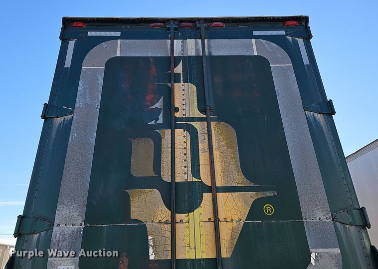 image for item DQ8515 1974 Kentucky Trailers FVCC  dry van trailer