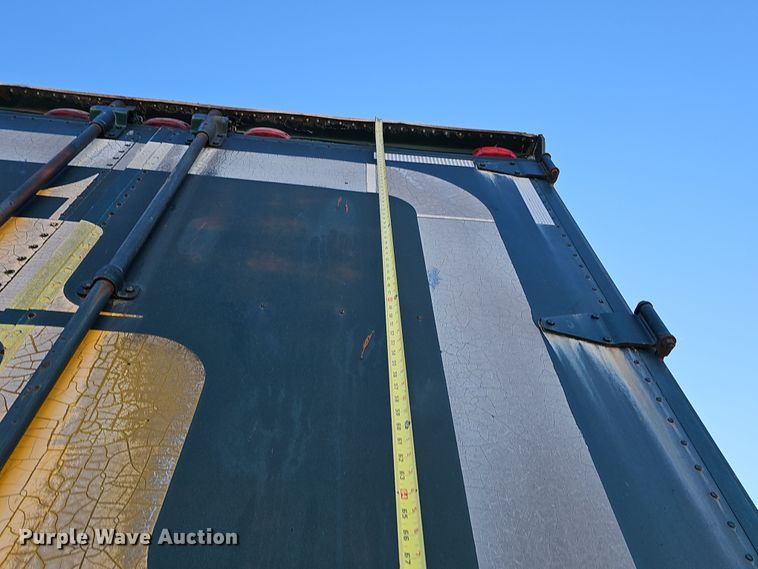 image for item DQ8515 1974 Kentucky Trailers FVCC  dry van trailer